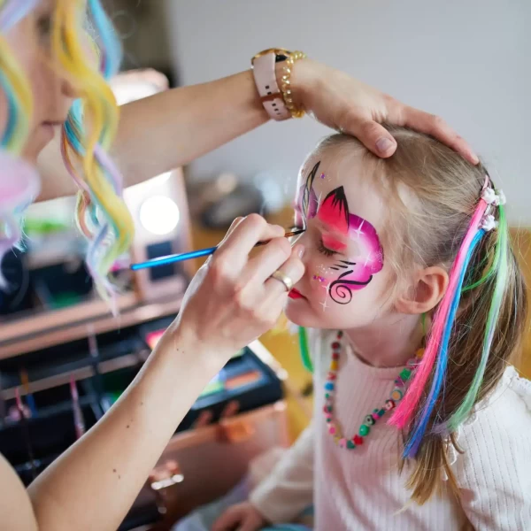 shutterstock_2433237933